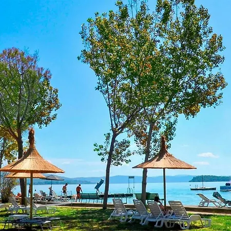 Casa vacanze Beautiful Stacaravan Tuoro sul Trasimeno